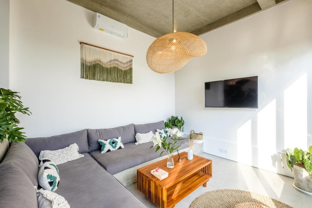 Octo 1 - Private Villas, Modern Style, Near Beach Canggu  Bagian luar foto