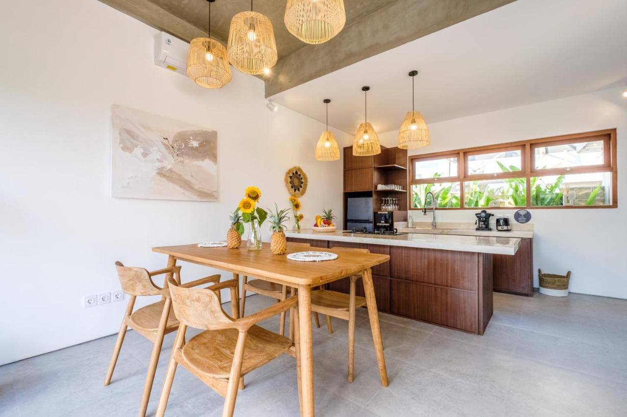Octo 1 - Private Villas, Modern Style, Near Beach Canggu  Bagian luar foto