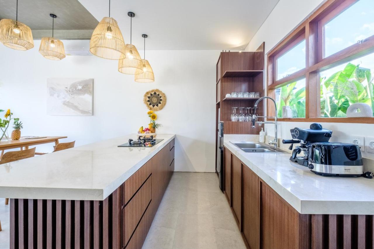 Octo 1 - Private Villas, Modern Style, Near Beach Canggu  Bagian luar foto